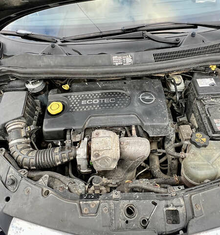 Чорний Опель Корса, об'ємом двигуна 1.23 л та пробігом 239 тис. км за 4599 $, фото 19 на Automoto.ua