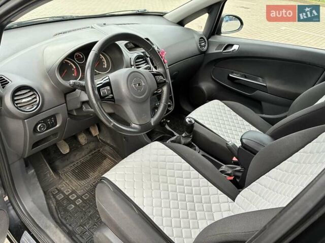 Чорний Опель Корса, об'ємом двигуна 1.2 л та пробігом 225 тис. км за 4500 $, фото 9 на Automoto.ua