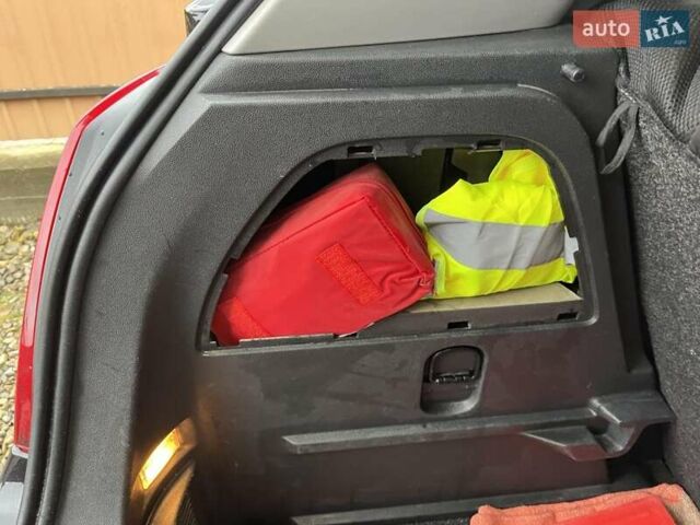 Чорний Опель Корса, об'ємом двигуна 1.25 л та пробігом 161 тис. км за 5000 $, фото 3 на Automoto.ua