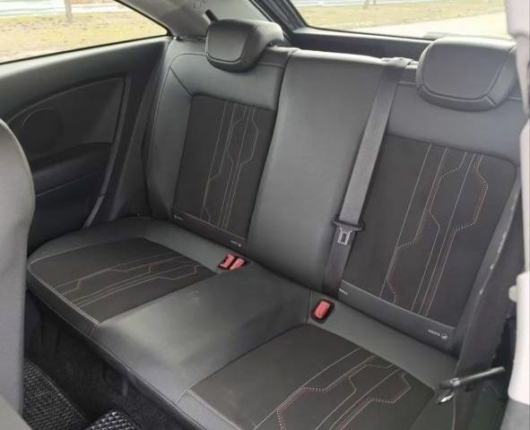 Чорний Опель Корса, об'ємом двигуна 0 л та пробігом 200 тис. км за 5550 $, фото 3 на Automoto.ua