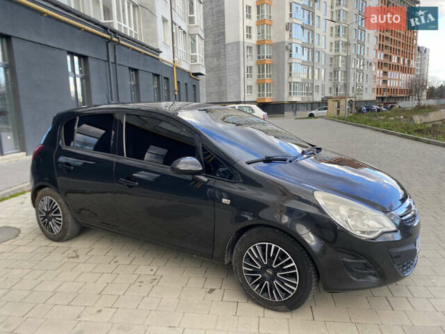 Опель Корса 2012 в Ивано-Франковске на Automoto.ua Черный Опель Корса, объемом двигателя 1.25 л и пробегом 268 тыс. км за 4850 $, фото 4 на Automoto.ua