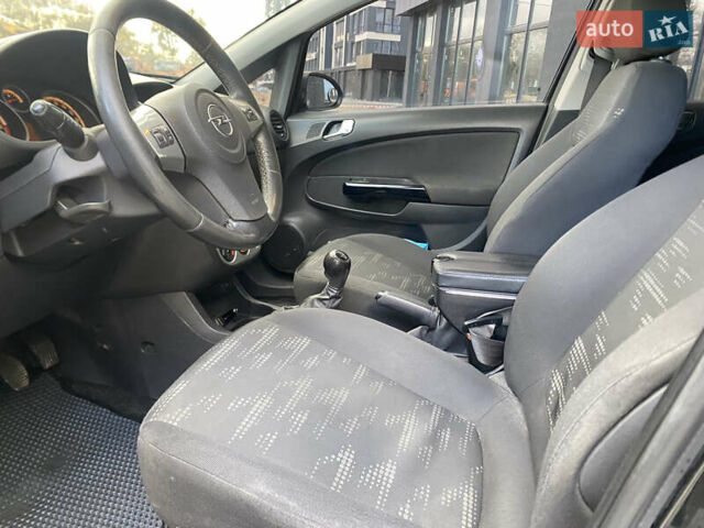 Опель Корса 2012 в Ивано-Франковске на Automoto.ua Черный Опель Корса, объемом двигателя 1.25 л и пробегом 268 тыс. км за 4850 $, фото 17 на Automoto.ua