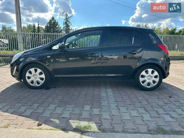 Черный Опель Корса, объемом двигателя 1.23 л и пробегом 55 тыс. км за 6200 $, фото 12 на Automoto.ua