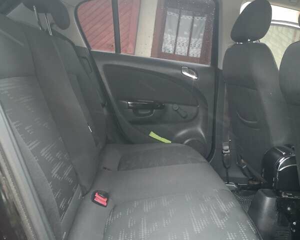 Чорний Опель Корса, об'ємом двигуна 1.3 л та пробігом 286 тис. км за 4500 $, фото 16 на Automoto.ua