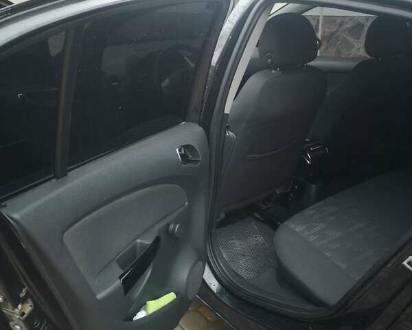 Чорний Опель Корса, об'ємом двигуна 1.3 л та пробігом 286 тис. км за 4500 $, фото 19 на Automoto.ua