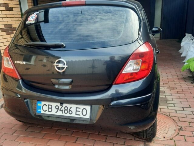 Опель Корса 2012 в Чернигове на Automoto.ua Черный Опель Корса, объемом двигателя 1.4 л и пробегом 146 тыс. км за 7100 $, фото 6 на Automoto.ua