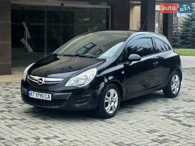 Черный Опель Корса, объемом двигателя 1.25 л и пробегом 134 тыс. км за 3900 $, фото 1 на Automoto.ua