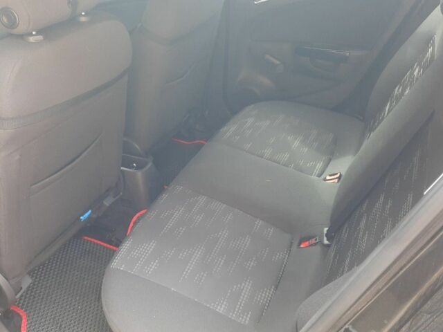 Опель Корса 2012 в Чернигове на Automoto.ua Черный Опель Корса, объемом двигателя 1.4 л и пробегом 146 тыс. км за 7100 $, фото 12 на Automoto.ua