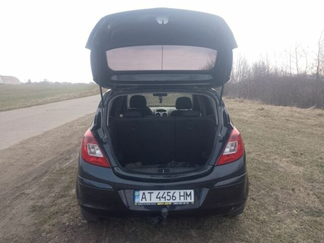 Чорний Опель Корса, об'ємом двигуна 1.2 л та пробігом 270 тис. км за 4298 $, фото 3 на Automoto.ua