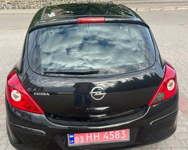 Черный Опель Корса, объемом двигателя 1.2 л и пробегом 125 тыс. км за 6200 $, фото 5 на Automoto.ua