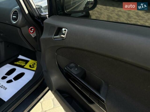 Опель Корса 2014 в Мукачеве на Automoto.ua Черный Опель Корса, объемом двигателя 1.25 л и пробегом 177 тыс. км за 5500 $, фото 9 на Automoto.ua
