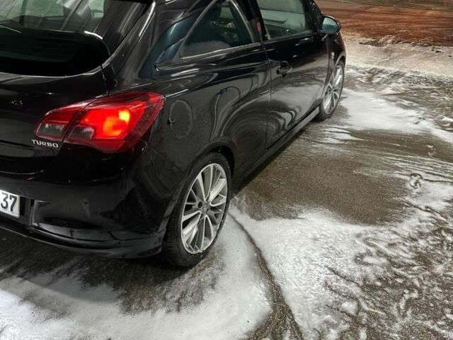 Черный Опель Корса, объемом двигателя 1.4 л и пробегом 120 тыс. км за 2500 $, фото 6 на Automoto.ua