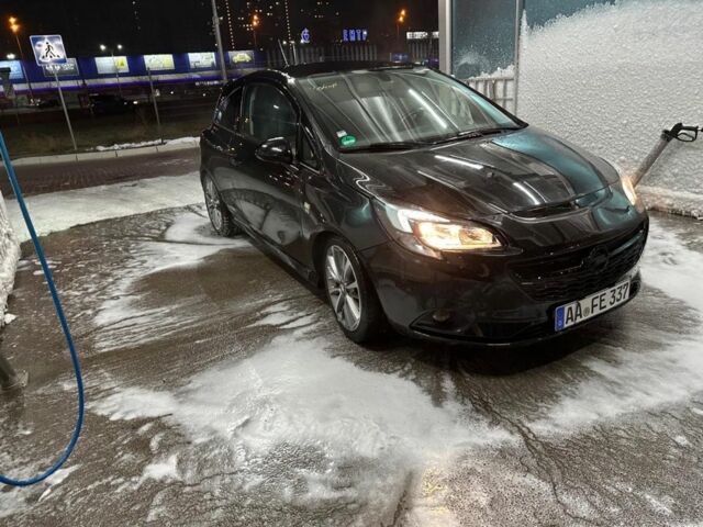 Черный Опель Корса, объемом двигателя 1.4 л и пробегом 120 тыс. км за 2500 $, фото 7 на Automoto.ua