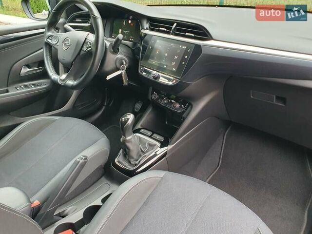 Черный Опель Корса, объемом двигателя 1.2 л и пробегом 57 тыс. км за 12599 $, фото 44 на Automoto.ua