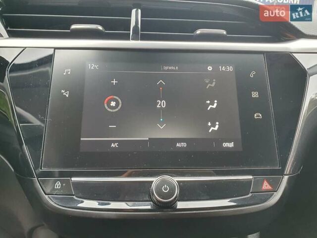 Черный Опель Корса, объемом двигателя 1.2 л и пробегом 57 тыс. км за 12599 $, фото 56 на Automoto.ua