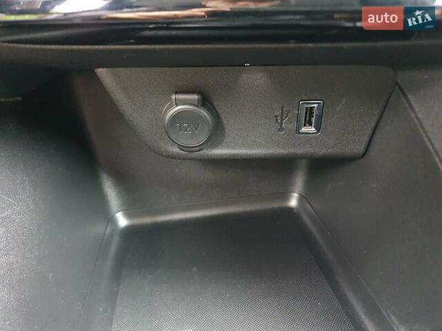 Черный Опель Корса, объемом двигателя 1.2 л и пробегом 57 тыс. км за 12599 $, фото 53 на Automoto.ua