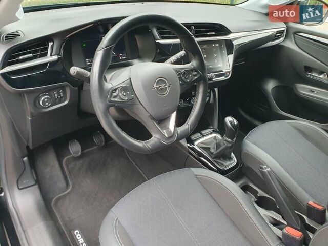 Черный Опель Корса, объемом двигателя 1.2 л и пробегом 57 тыс. км за 12599 $, фото 42 на Automoto.ua
