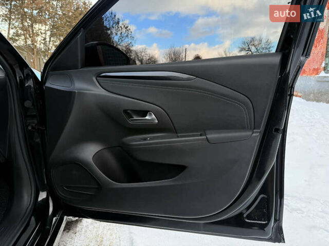 Черный Опель Корса, объемом двигателя 0 л и пробегом 53 тыс. км за 13250 $, фото 35 на Automoto.ua