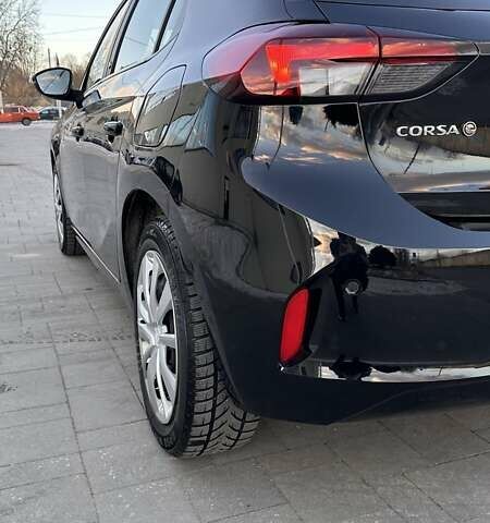 Чорний Опель Корса, об'ємом двигуна 0 л та пробігом 46 тис. км за 11399 $, фото 8 на Automoto.ua