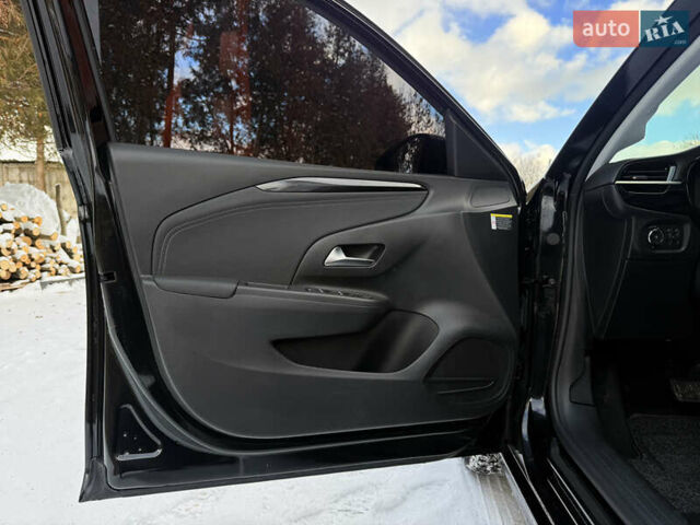 Черный Опель Корса, объемом двигателя 0 л и пробегом 53 тыс. км за 13250 $, фото 32 на Automoto.ua