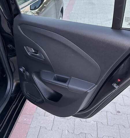 Чорний Опель Корса, об'ємом двигуна 0 л та пробігом 46 тис. км за 11399 $, фото 40 на Automoto.ua