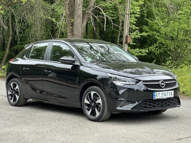 Чорний Опель Корса, об'ємом двигуна 0 л та пробігом 32 тис. км за 12950 $, фото 1 на Automoto.ua