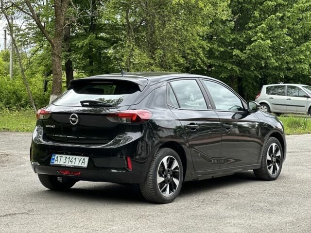 Чорний Опель Корса, об'ємом двигуна 0 л та пробігом 32 тис. км за 12950 $, фото 3 на Automoto.ua