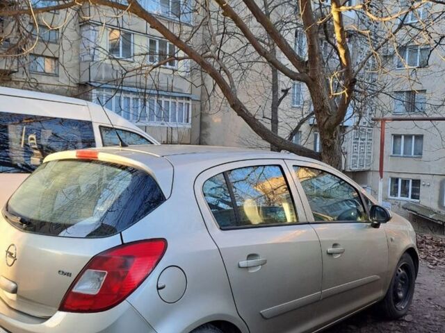 Коричневий Опель Корса, об'ємом двигуна 1.3 л та пробігом 253 тис. км за 4700 $, фото 2 на Automoto.ua
