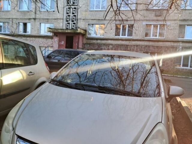 Коричневий Опель Корса, об'ємом двигуна 1.3 л та пробігом 253 тис. км за 4700 $, фото 1 на Automoto.ua