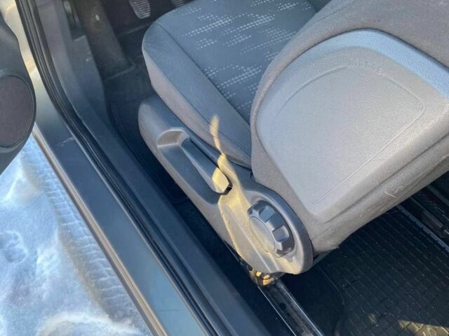 Коричневый Опель Корса, объемом двигателя 1.4 л и пробегом 182 тыс. км за 5203 $, фото 4 на Automoto.ua