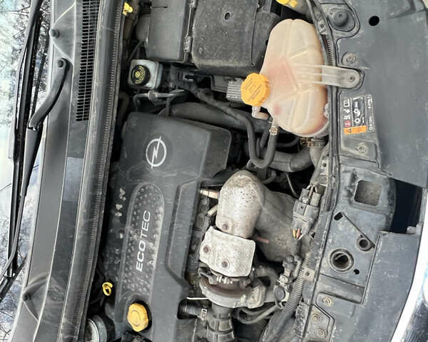 Коричневый Опель Корса, объемом двигателя 1.3 л и пробегом 237 тыс. км за 5700 $, фото 22 на Automoto.ua