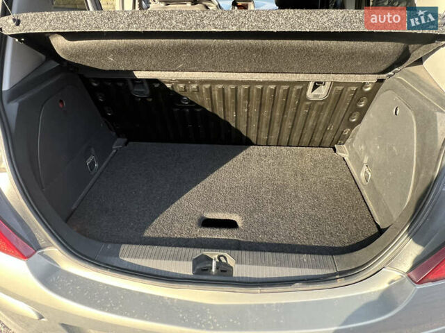 Коричневый Опель Корса, объемом двигателя 1.3 л и пробегом 237 тыс. км за 5700 $, фото 15 на Automoto.ua