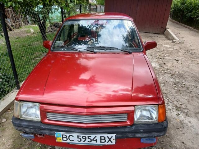 Красный Опель Корса, объемом двигателя 1.2 л и пробегом 3 тыс. км за 381 $, фото 7 на Automoto.ua