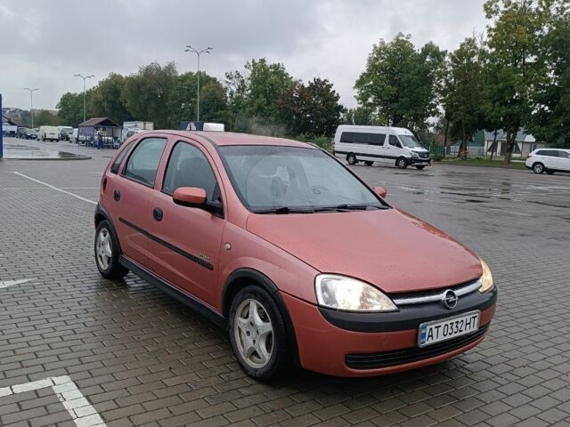 Красный Опель Корса, объемом двигателя 1.4 л и пробегом 188 тыс. км за 2900 $, фото 1 на Automoto.ua