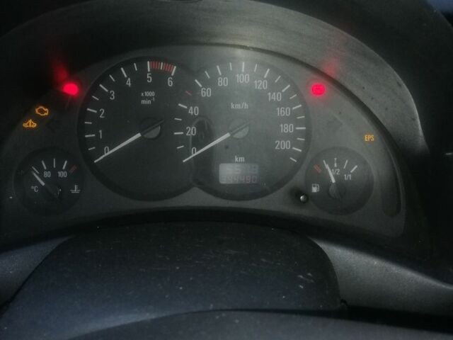 Красный Опель Корса, объемом двигателя 0 л и пробегом 380 тыс. км за 1900 $, фото 6 на Automoto.ua