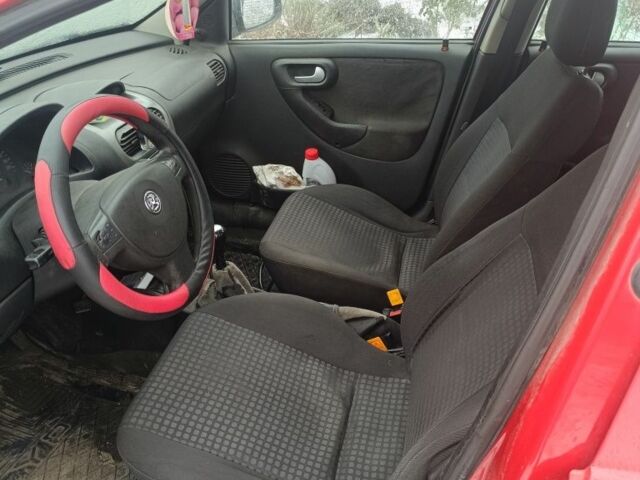 Красный Опель Корса, объемом двигателя 0 л и пробегом 380 тыс. км за 1900 $, фото 10 на Automoto.ua