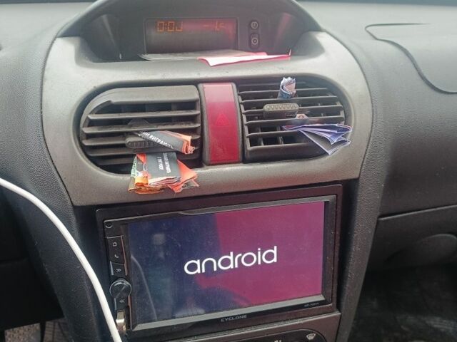 Красный Опель Корса, объемом двигателя 0 л и пробегом 380 тыс. км за 1900 $, фото 14 на Automoto.ua