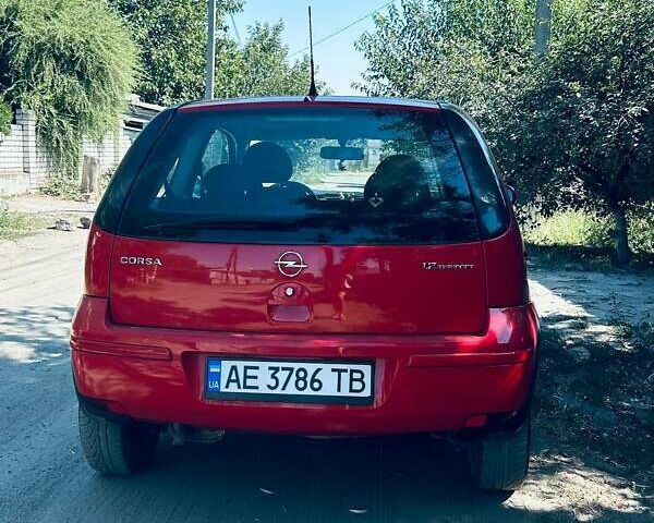 Красный Опель Корса, объемом двигателя 1.2 л и пробегом 191 тыс. км за 4000 $, фото 4 на Automoto.ua