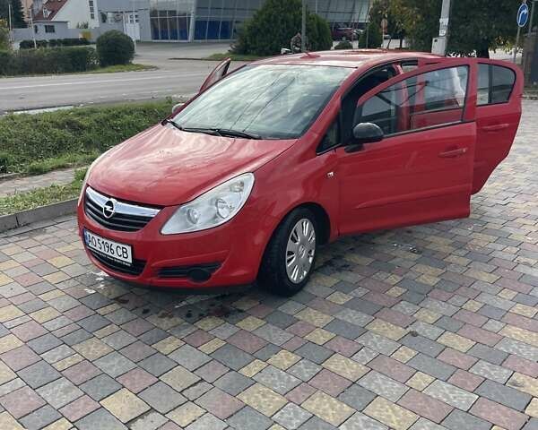 Червоний Опель Корса, об'ємом двигуна 1.23 л та пробігом 100 тис. км за 5000 $, фото 7 на Automoto.ua