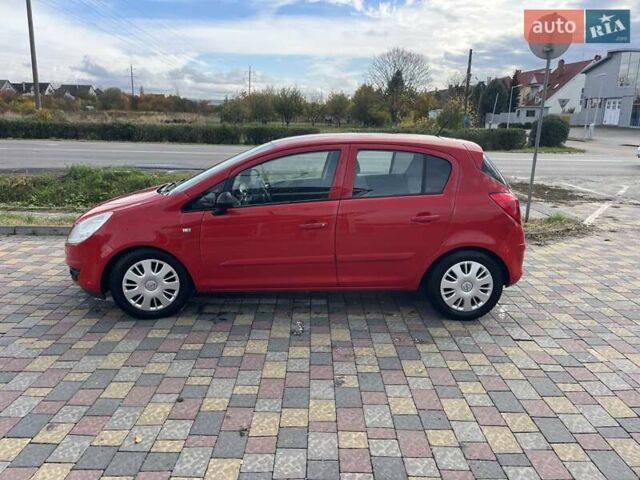 Червоний Опель Корса, об'ємом двигуна 1.23 л та пробігом 100 тис. км за 5000 $, фото 3 на Automoto.ua