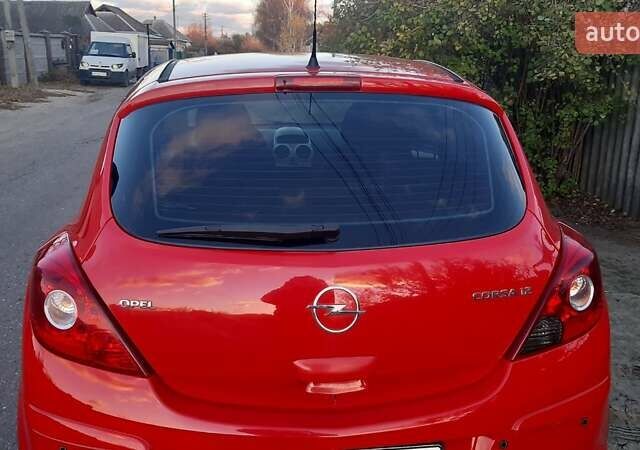 Опель Корса 2008 в Харькове на Automoto.ua Красный Опель Корса, объемом двигателя 1.23 л и пробегом 97 тыс. км за 5200 $, фото 1 на Automoto.ua