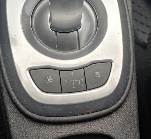 Опель Корса 2008 в Харькове на Automoto.ua Красный Опель Корса, объемом двигателя 1 л и пробегом 115 тыс. км за 3700 $, фото 3 на Automoto.ua