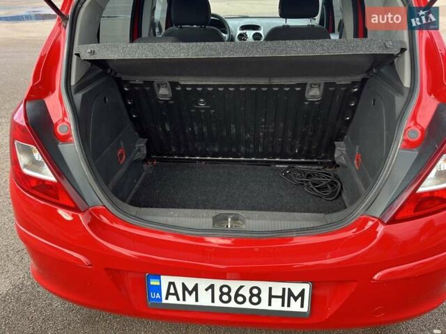 Червоний Опель Корса, об'ємом двигуна 1.25 л та пробігом 232 тис. км за 5200 $, фото 1 на Automoto.ua