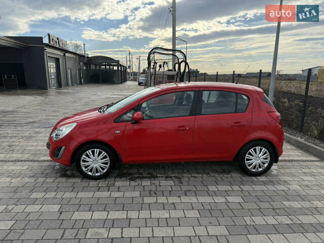 Червоний Опель Корса, об'ємом двигуна 1.4 л та пробігом 149 тис. км за 5850 $, фото 5 на Automoto.ua