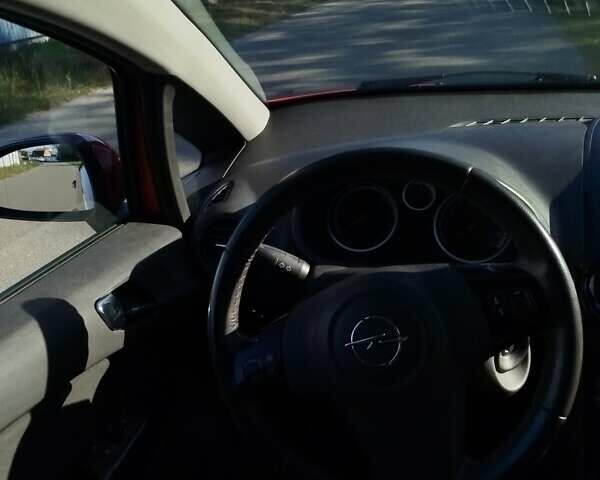 Опель Корса 2014 в Буче на Automoto.ua Красный Опель Корса, объемом двигателя 1.23 л и пробегом 200 тыс. км за 6200 $, фото 7 на Automoto.ua