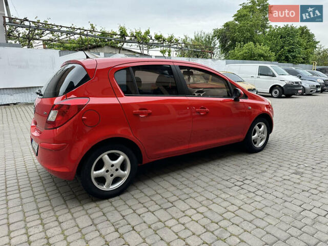 Красный Опель Корса, объемом двигателя 1.25 л и пробегом 176 тыс. км за 6500 $, фото 2 на Automoto.ua