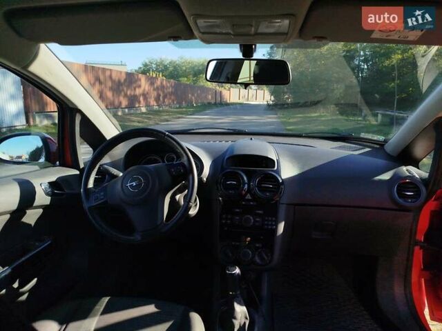 Опель Корса 2014 в Буче на Automoto.ua Красный Опель Корса, объемом двигателя 1.23 л и пробегом 200 тыс. км за 6200 $, фото 6 на Automoto.ua