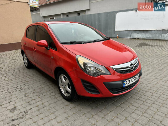 Красный Опель Корса, объемом двигателя 1.25 л и пробегом 176 тыс. км за 6500 $, фото 1 на Automoto.ua