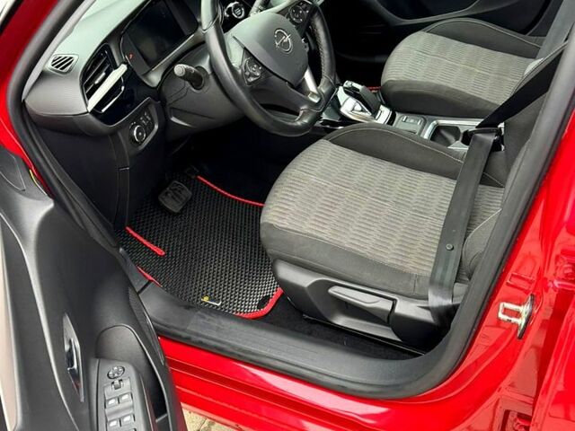 Червоний Опель Корса, об'ємом двигуна 80 л та пробігом 38 тис. км за 15940 $, фото 1 на Automoto.ua