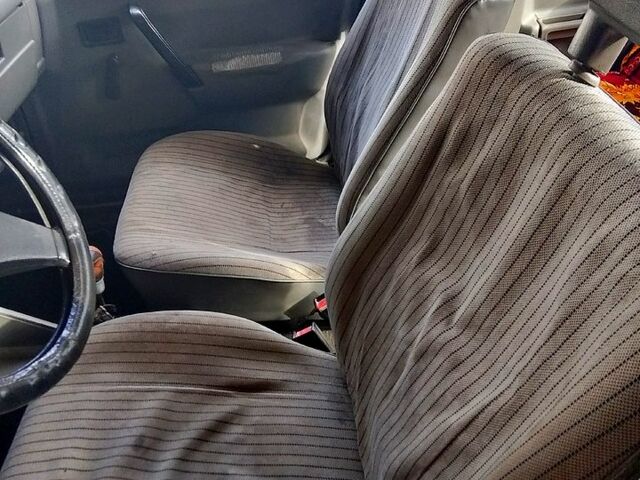 Червоний Опель Корса, об'ємом двигуна 1.2 л та пробігом 0 тис. км за 500 $, фото 7 на Automoto.ua